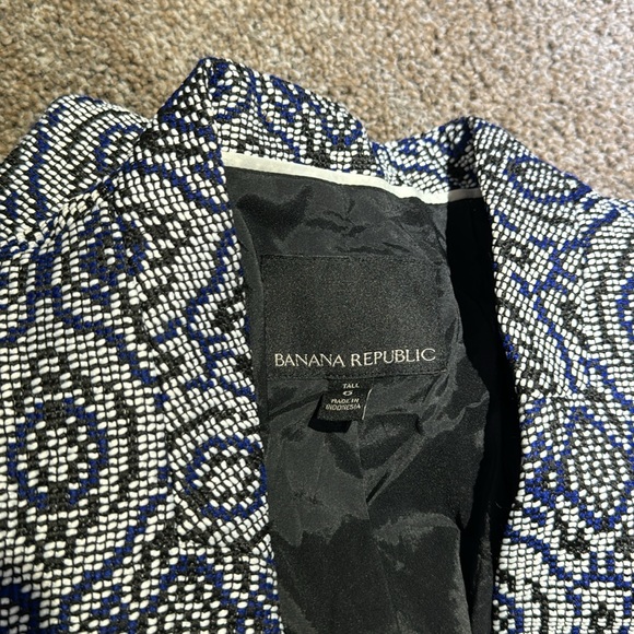 Women’s Banana Republic blazer blue white size 6tall.        Bx12 - Picture 3 of 6